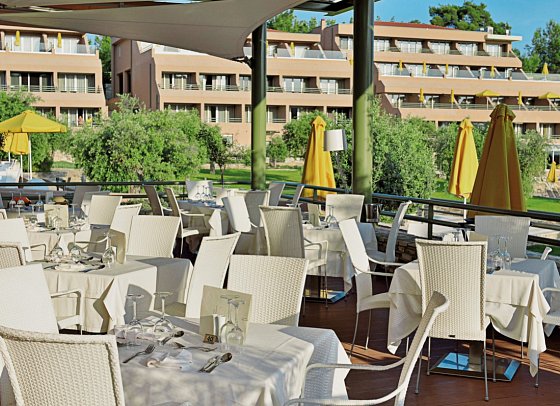 Royal Paradise Beach Resort & Spa