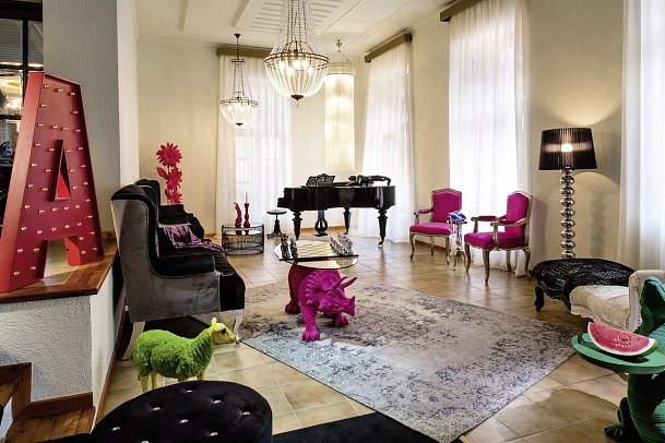 A for Art Design Hotel - Lobby