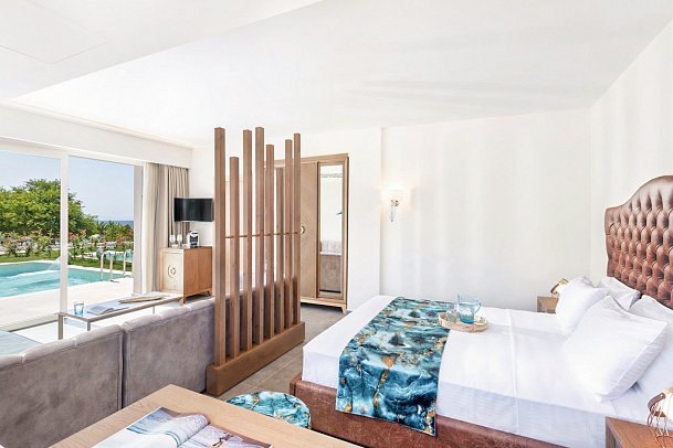 Alexandra Elegance - Wohnbsp. Juniorsuite Privatpool Meerblick (Zimmercodierung J1M)