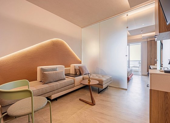 Blue Dream Palace - Wohnbeispiel Juniorsuite Meerblick (Zimmercodierung J1M)