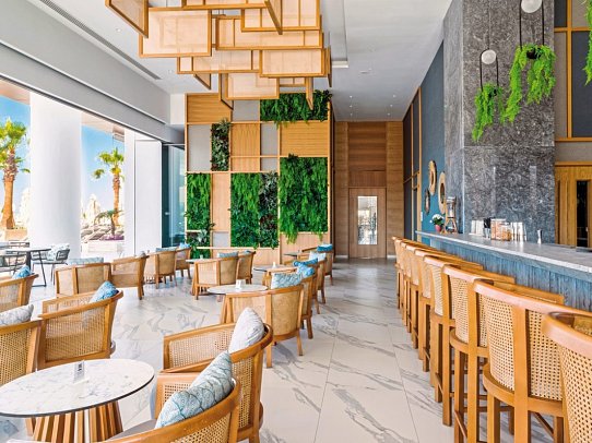 Amanti MadeForTwo Hotels