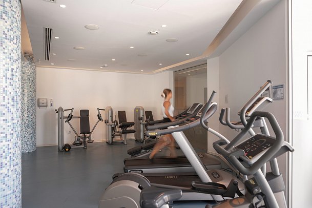 Vrissaki Beach Hotel