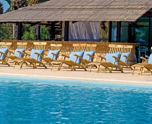 Sandy Beach Hotel & Spa