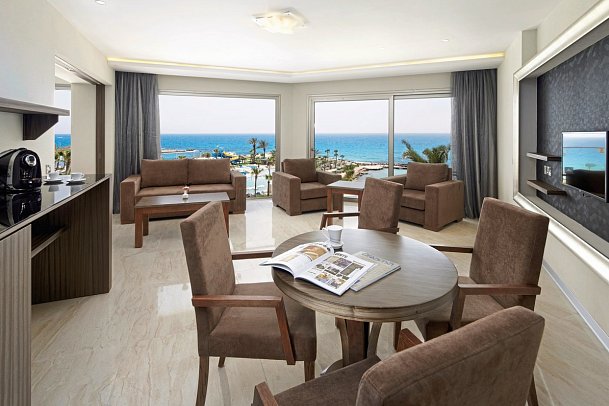 Adams Beach - Wohnbeispiel Suite Deluxe Meeresfront (Zimmercodierung WDO)