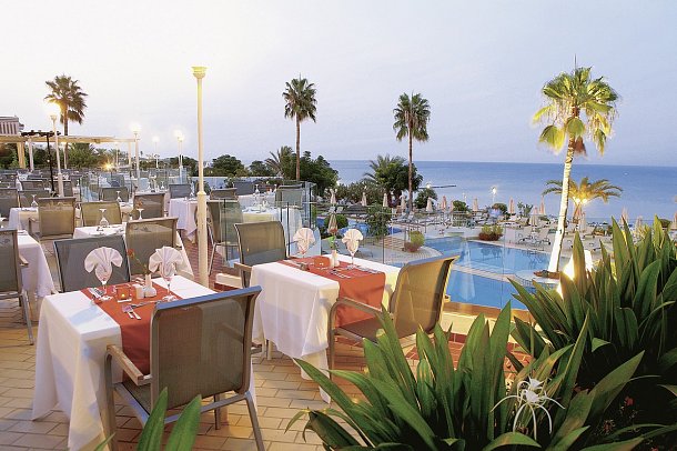 Sunrise Beach Hotel