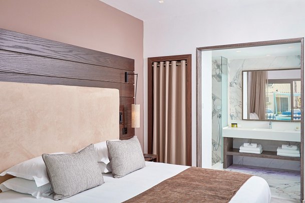 Mare Ayia Napa - Wohnbeispiel Bungalow 1 Schlafzimmer Swim Up (Zimmercodierung BB4)