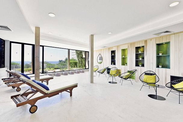 Napa Mermaid Hotel & Suites