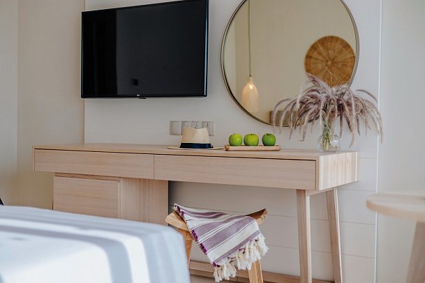 Nissi Beach Resort - Wohnbeispiel Doppelzimmer Meerblick (Zimmercodierung DBM)