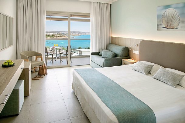 Asterias Beach - Wohnbeispiel Doppelzimmer Meerblick (Zimmercodierung DBM)