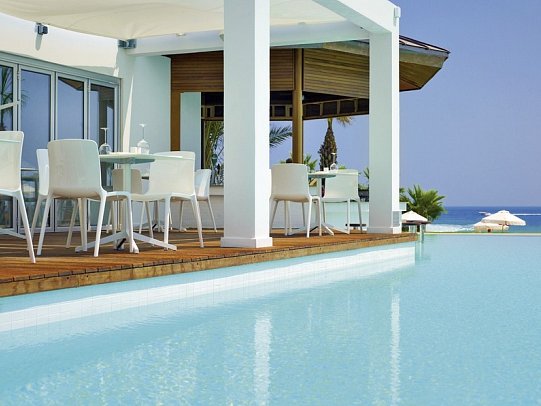 Sunrise Pearl Hotel & Spa