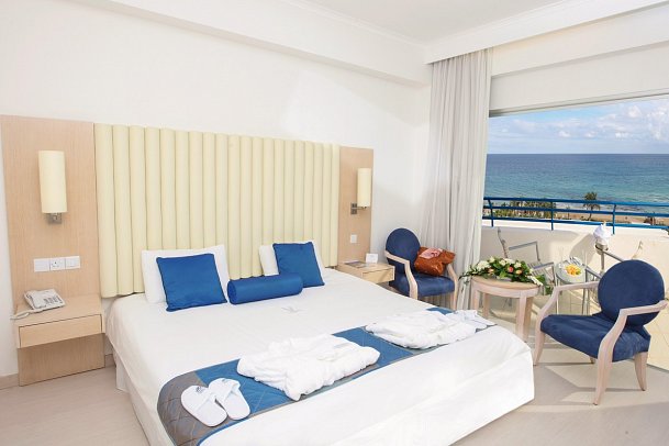 Vrissiana Beach Hotel - Wohnbeispiel Doppelzimmer Meerblick (Zimmercodierung DBM)