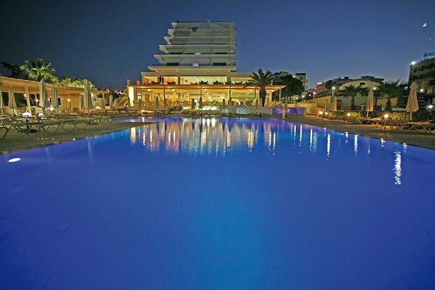Vrissiana Beach Hotel