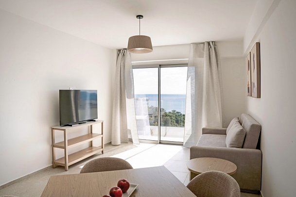 Cyprotel Florida Hotel - Wohnbeispiel Suite Meerblick (Zimmercodierungen WBM & WIM)