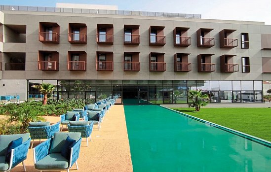 Sines Sea View Business & Leisure Hotel