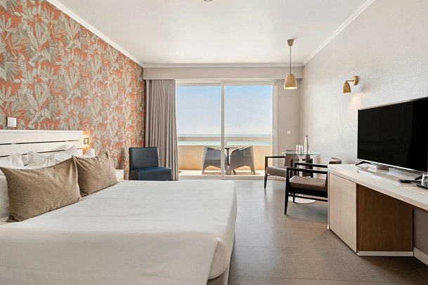 Arribas Sintra Hotel - Wohnbeispiel Doppelzimmer Superior Meerblick (Zimmercodierung DSM)