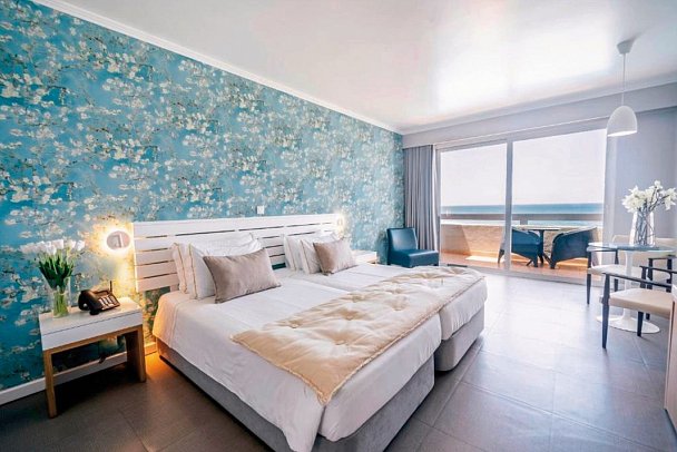 Arribas Sintra Hotel - Wohnbeispiel Doppelzimmer Superior Meerblick (Zimmercodierung DSM)