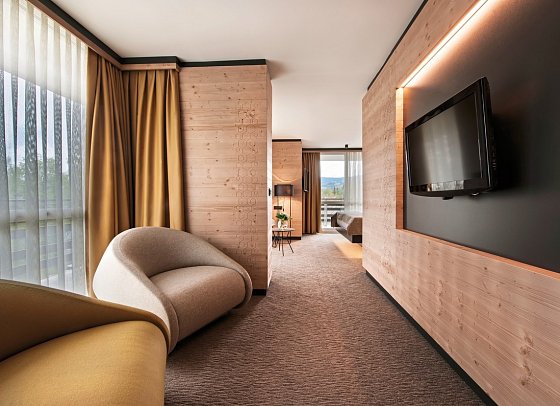 Rikli Balance Hotel - Wohnbeispiel Suite Familie (Zimmercodierung WI1)
