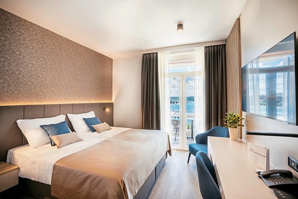 Hotel Riviera - Wohnbeispiel Doppelzimmer Meerblick (Zimmercodierung DBM)
