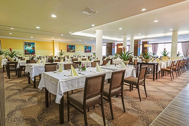 Ramada Hotel & Suites by Wyndham Kranjska Gora