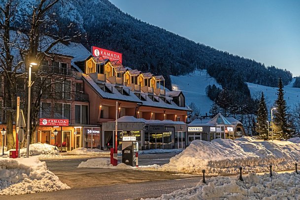 Ramada Hotel & Suites by Wyndham Kranjska Gora