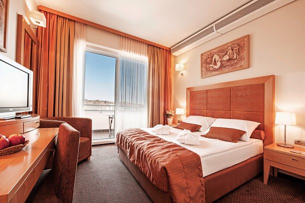 Grand Hotel Primus - Wohnbeispiel Doppelzimmer Economy (Zimmercodierung DE1)