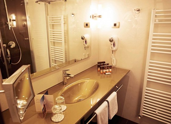 Grand Hotel Portoroz - Beispiel Bad