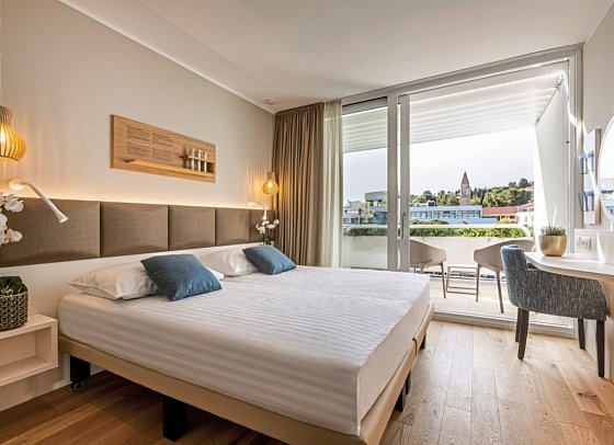 Histrion - Wohnbeispiel Doppelzimmer Superior Hafenblick (Zimmercodierung DSH/DC1)
