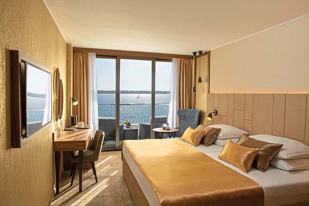 Grand Hotel Bernardin - Wohnbeispiel Doppelzimmer Meerblick (Zimmercodierungen DBM & DCM)