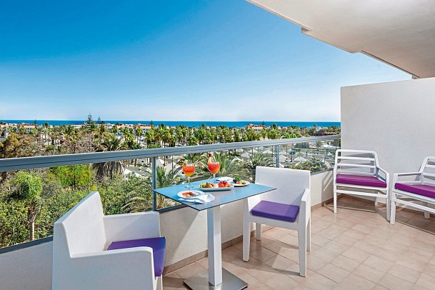 Gran Canaria Princess - Beispiel Terrasse Doppelzimmer Meerblick (Zimmercodierung DBM)