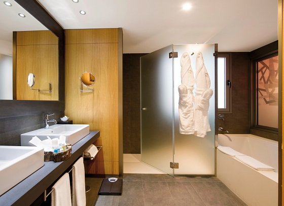 Lopesan Baobab Resort - Beispiel Bad Juniorsuite (Zimmercodierung JB1)
