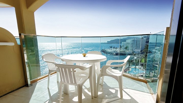 Bull Dorado Beach & Spa - Beispiel Balkon Juniorsuite (Zimmercodierung AGD)