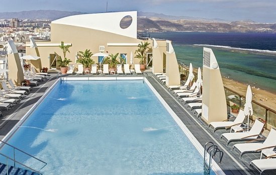 Bull Reina Isabel & Spa