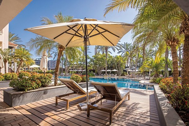 Lopesan Costa Meloneras Resort & Spa - Beispiel Terrasse (Zimmercodierung DMQ)
