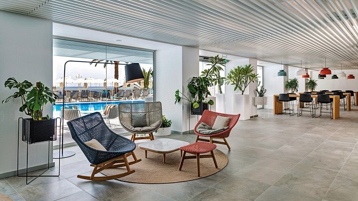 Don Gregory by Dunas