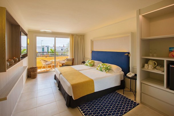 Corallium Dunamar by Lopesan Hotels