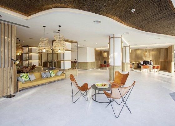 Corallium Dunamar by Lopesan Hotels