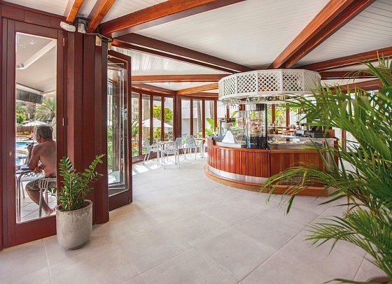 Corallium Dunamar by Lopesan Hotels