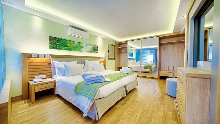 Bull Hotel Costa Canaria & Spa - Wohnbeispeil Bungalow 1.Reihe Meerblick (Zimmercodierung BBM)