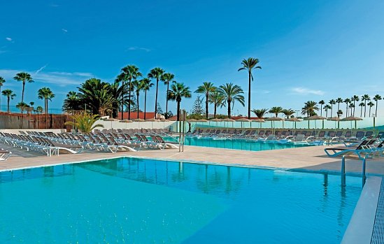 HL Miraflor Suites