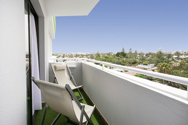 LIVVO Anamar Suites - Beispiel Balkon Juniorsuite (Zimmercodierungen JB1 & JC1)