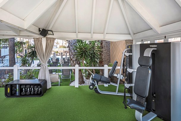 LIVVO Anamar Suites