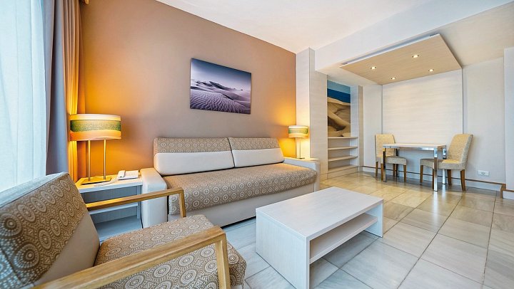 Bull Eugenia Victoria & Spa - Wohnbeispiel Juniorsuite (Zimmercodierungen JG1, JC1 & JGD)