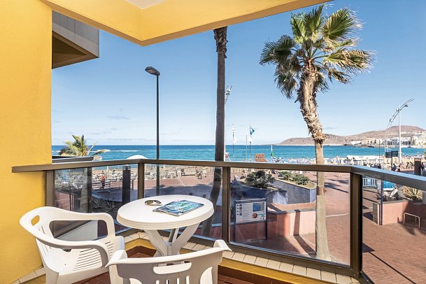 Apartamentos Colón Playa - Beispiel Balkon Studio Meerblick (Zimmercodierung SBM)