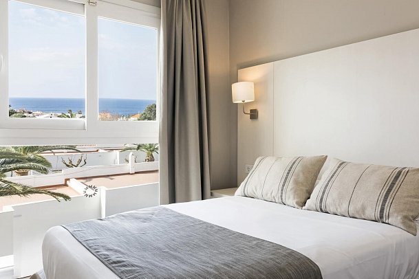 Minura Sur Menorca - Wohnbeispiel Suite 2 Schlafzimmer Premium (Zimmercodierung WM1)