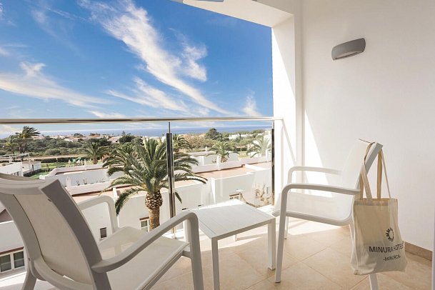 Minura Sur Menorca - Beispiel Balkon (Zimmercodierung WM1)