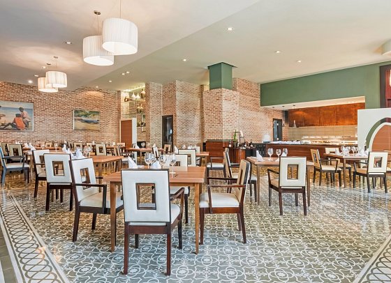 JOIA Rose Hall by Iberostar