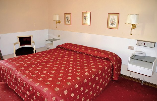 Milan Speranza Au Lac