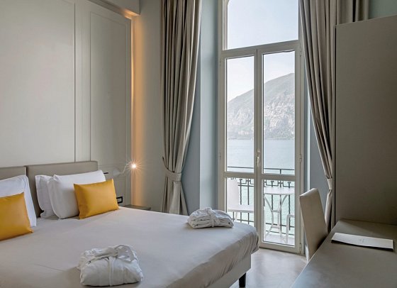 Araba Fenice - Wohnbeispiel Doppelzimmer Superior Seeblick (Zimmercodierung DSI)