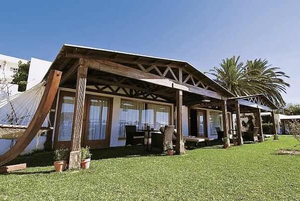 Les Orangers Beach Resort