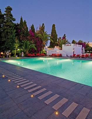 Les Orangers Beach Resort